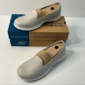 Skechers Go Walk Lite Beige Natural Slip On Shoes - Size 9.5